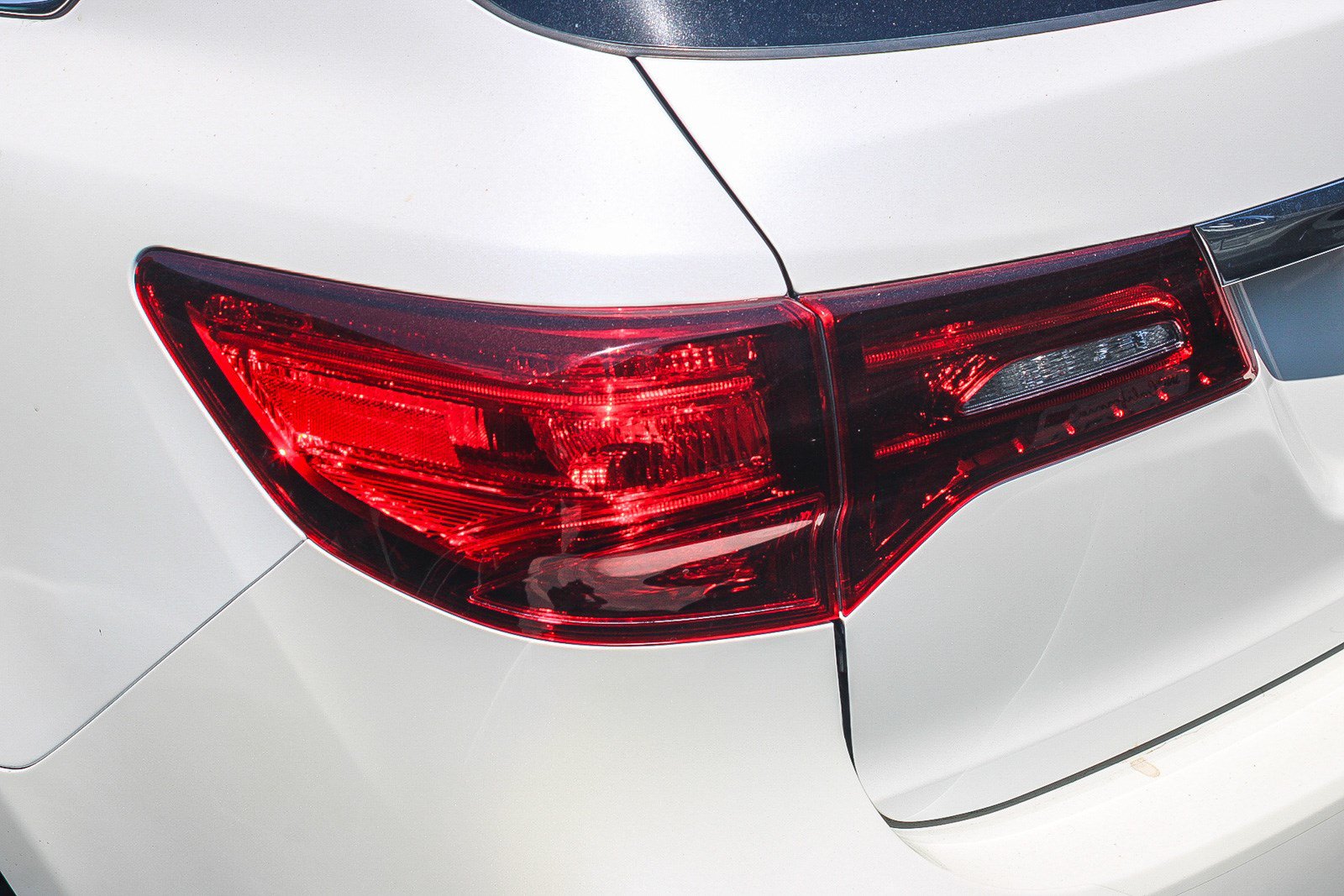 Used 2017 Acura MDX w/ Technology Package AWD/4WD image 11