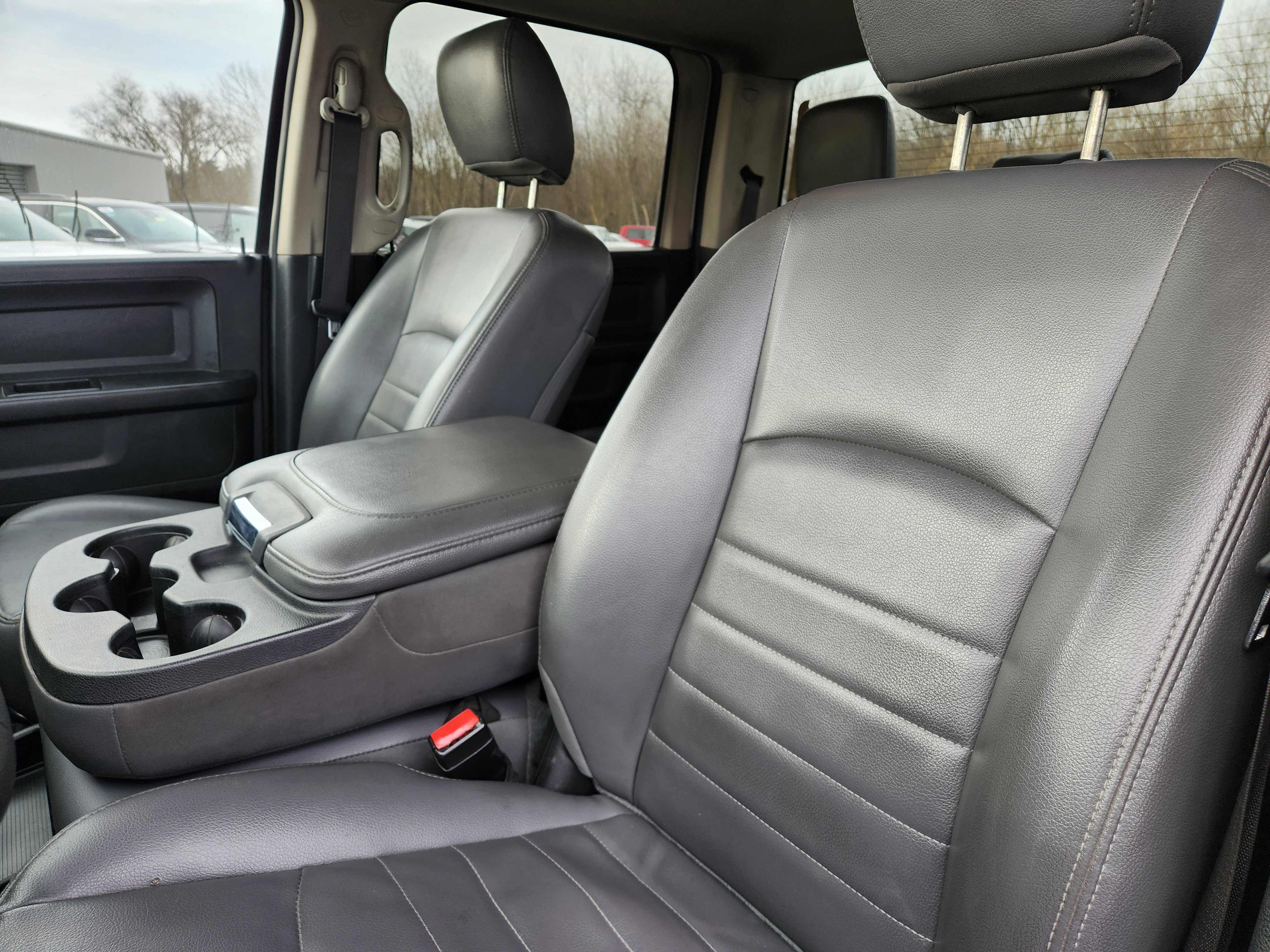 Used 2017 RAM 3500 Tradesman image 22