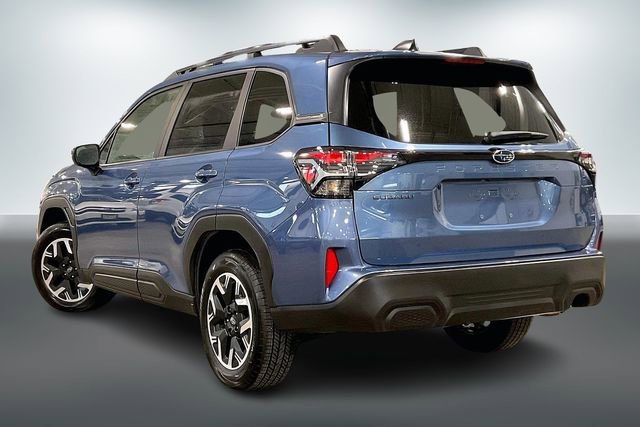 Used 2025 Subaru Forester Premium image 12