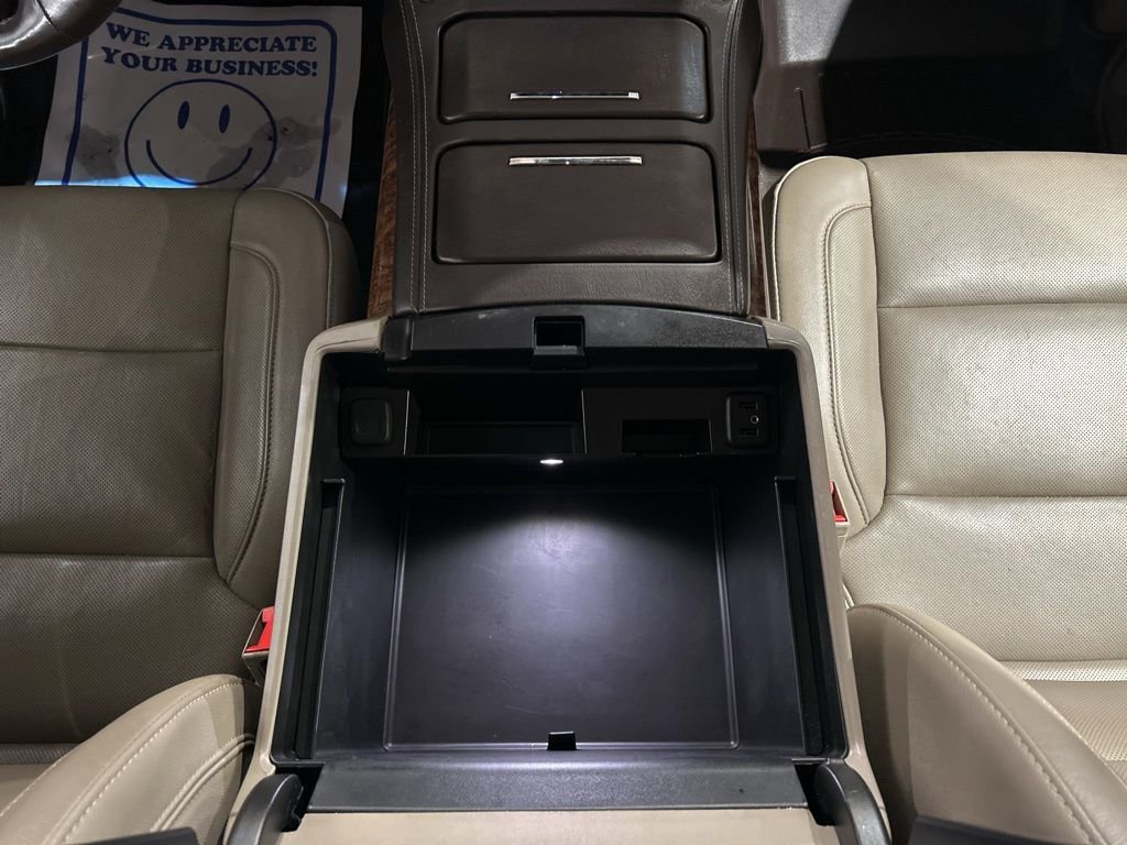 Used 2019 Chevrolet Suburban Premier image 41