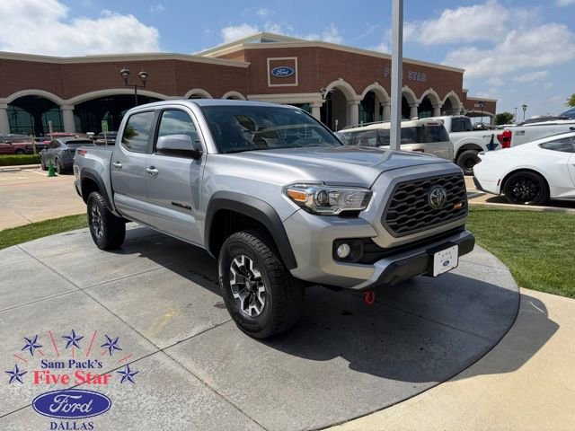 Used 2021 Toyota Tacoma TRD Off-Road image 1