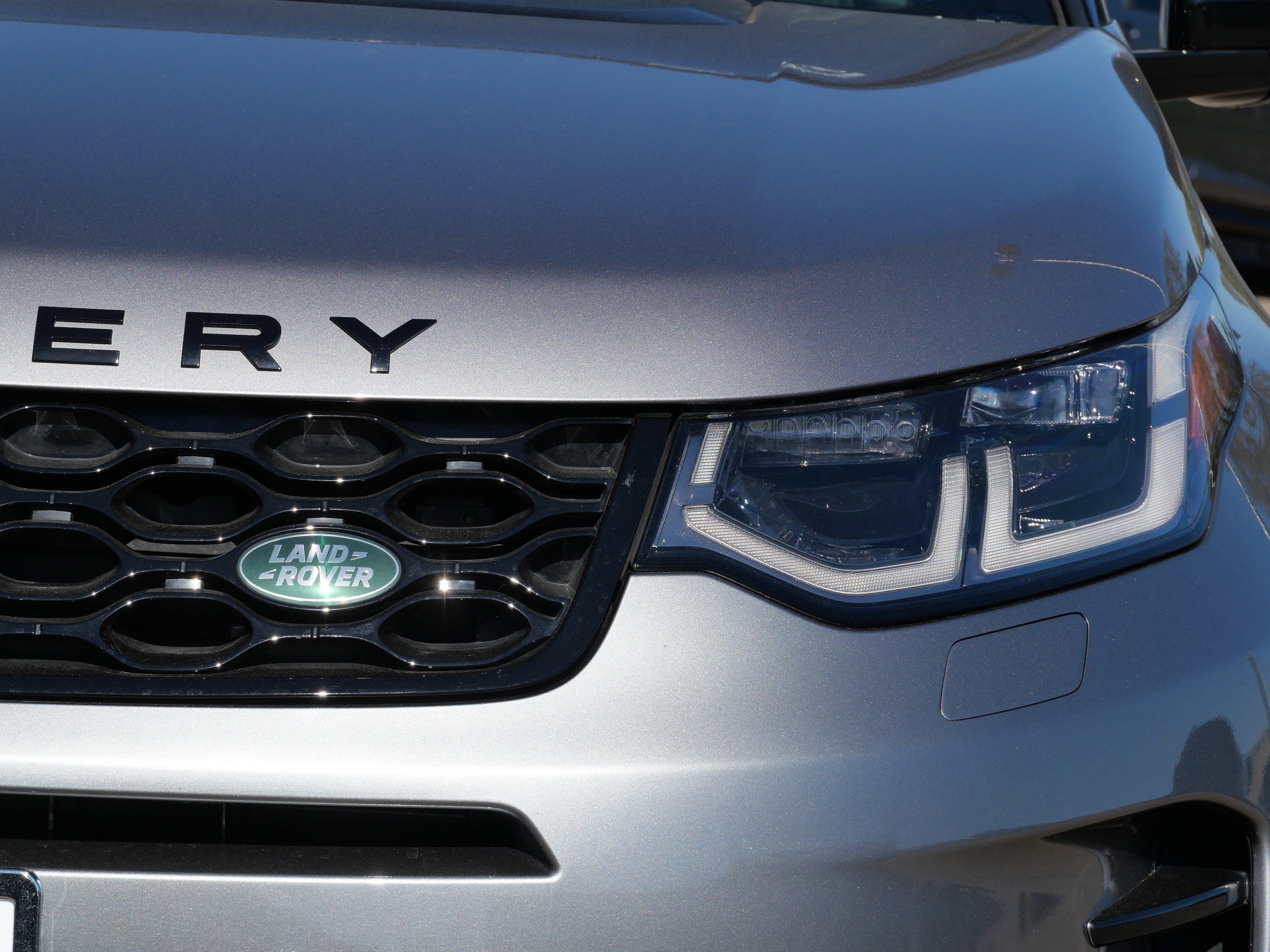 Used 2024 Land Rover Discovery Sport Dynamic SE AWD/4WD image 9