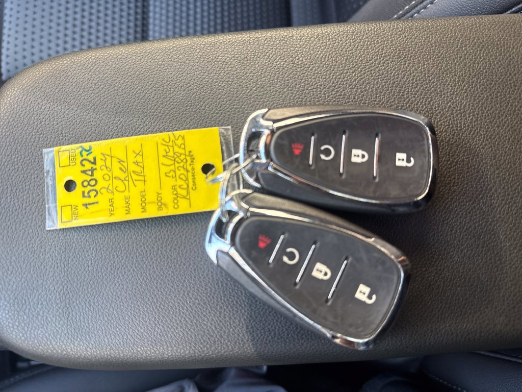 Used 2024 Chevrolet Trax LT FWD image 31