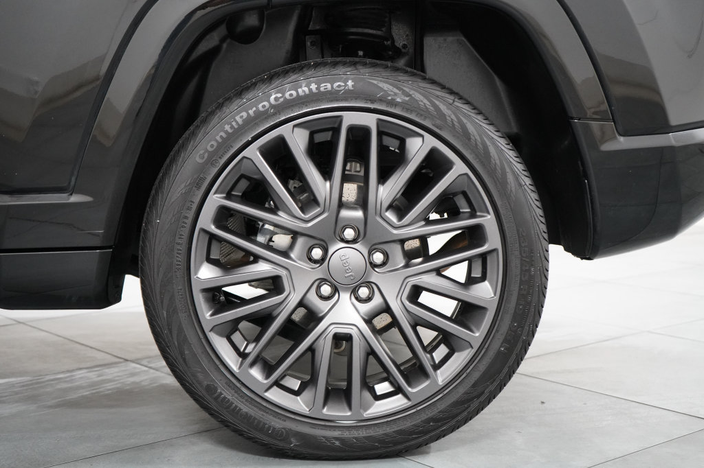 Used 2022 Jeep Compass High Altitude AWD/4WD image 33