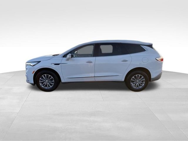 Used 2023 Buick Enclave Essence image 9