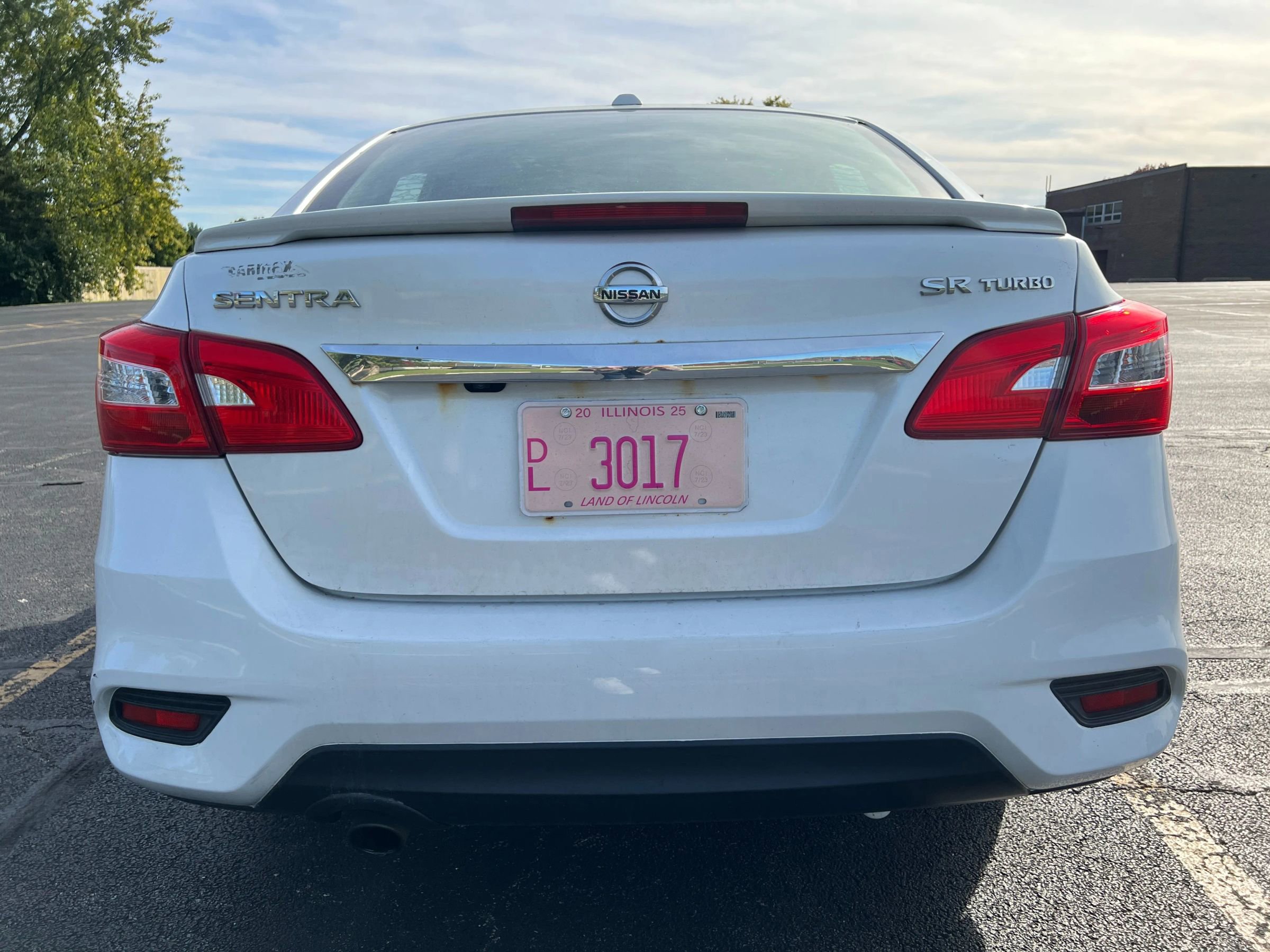 Used 2017 Nissan Sentra SR Turbo image 29