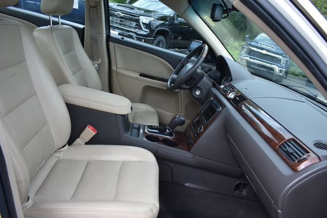Used 2009 Ford Taurus Limited AWD/4WD image 13