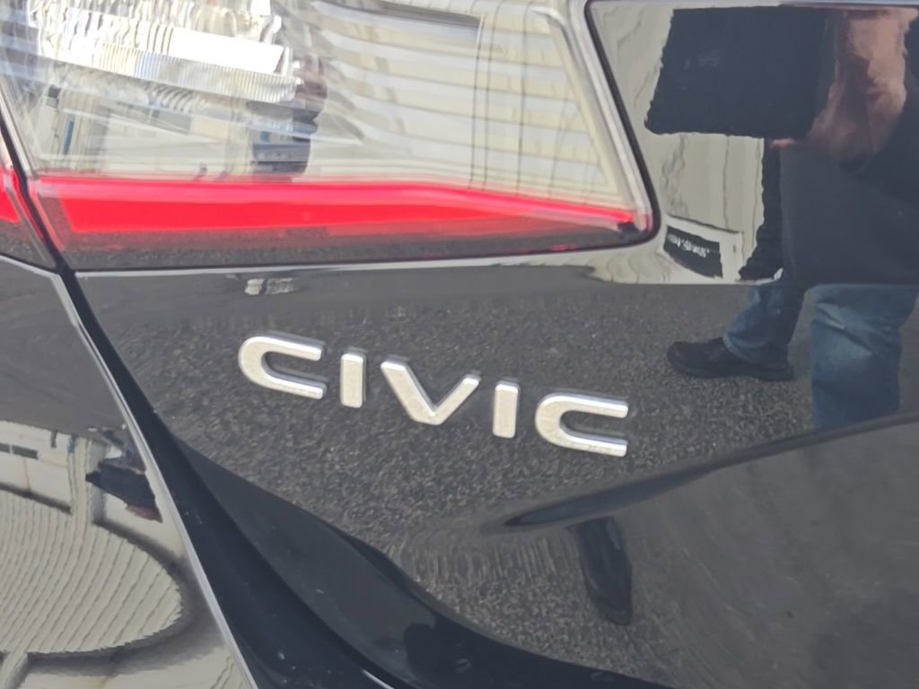 Certified 2024 Honda Civic Sport Touring image 7