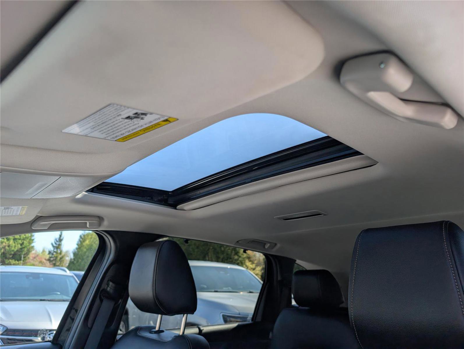 Used 2024 MAZDA CX-90 Plug-In Hybrid w/ Preferred image 34