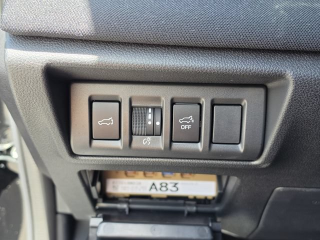 Used 2025 Subaru Outback Premium w/ Popular Package #1A AWD/4WD image 29