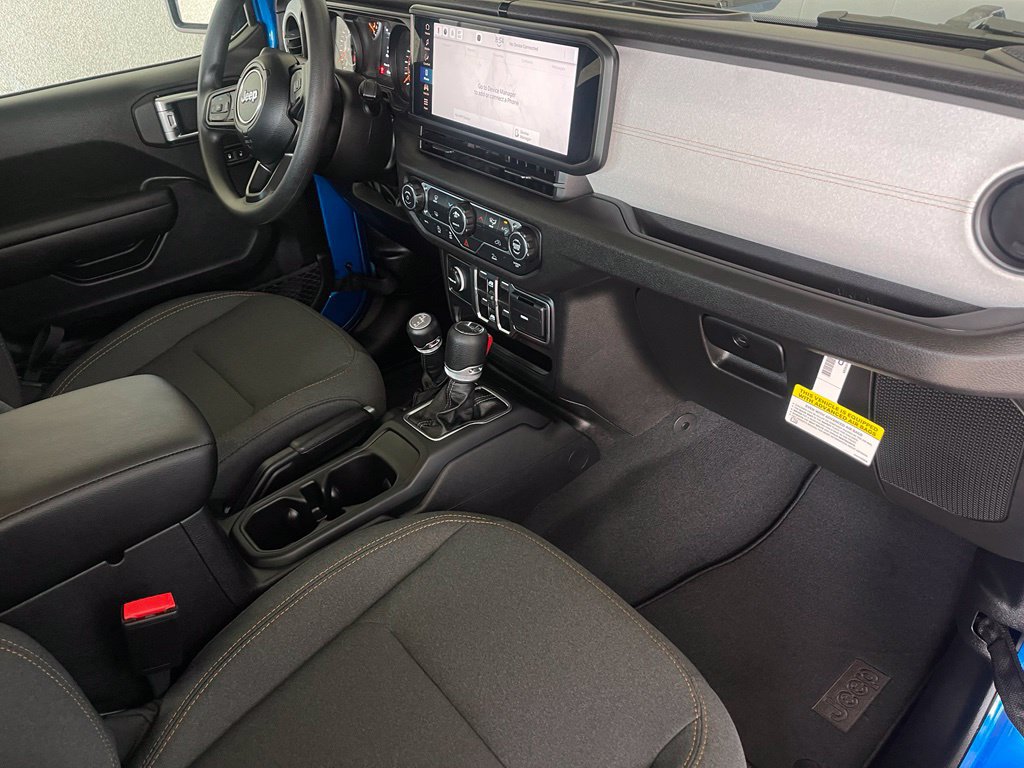 New 2026 Jeep Gladiator Sport AWD/4WD image 11