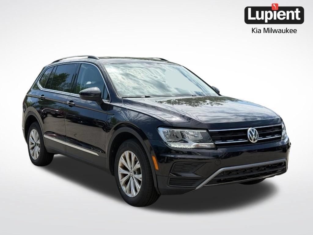 Used 2018 Volkswagen Tiguan SE AWD/4WD image 1