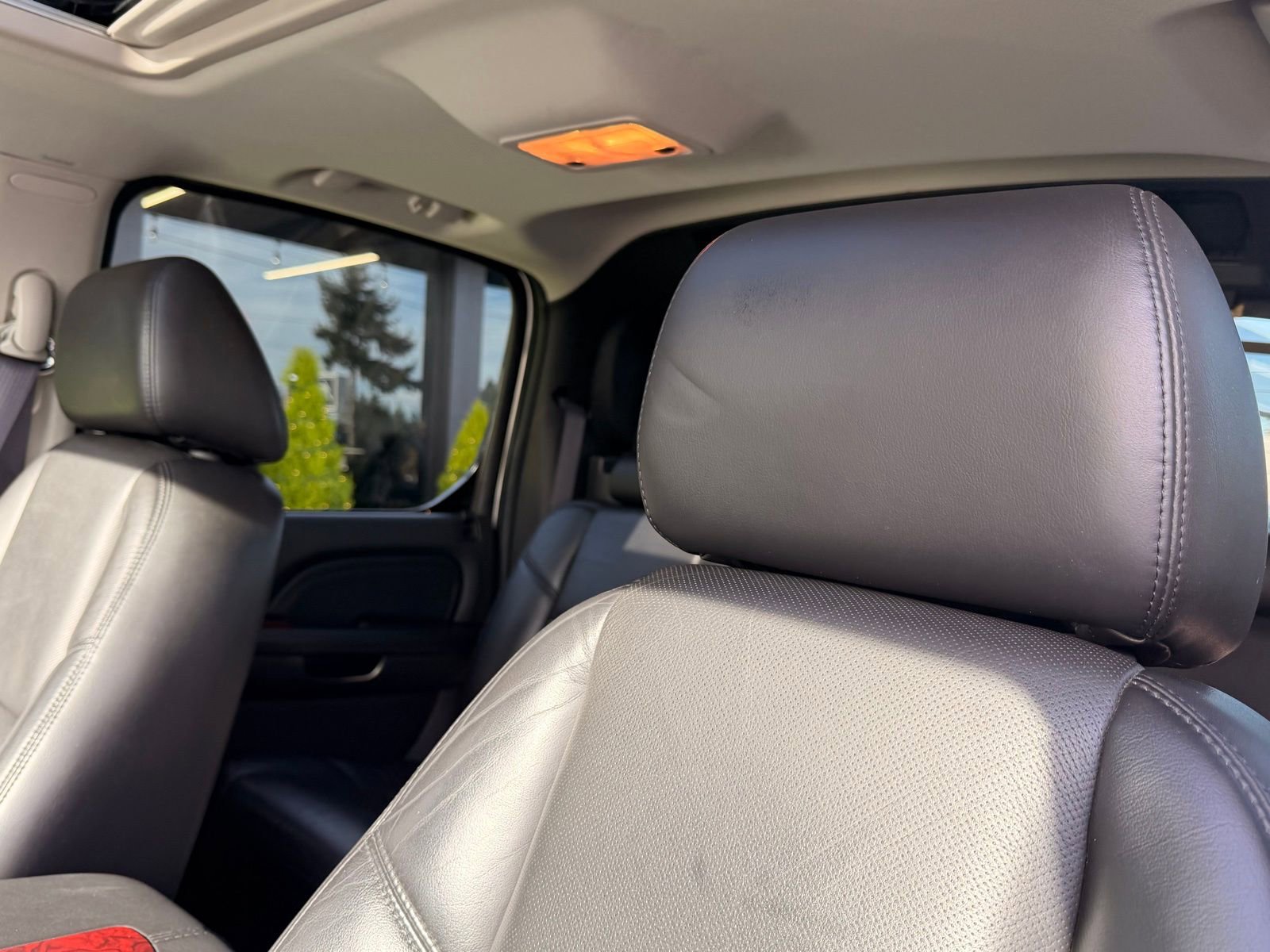 Used 2008 Cadillac Escalade EXT image 20