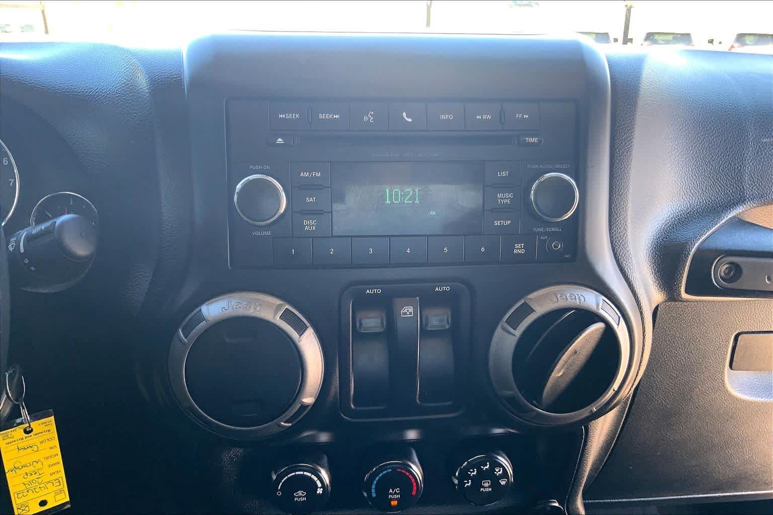 Used 2014 Jeep Wrangler Sport w/ Quick Order Package 24S AWD/4WD image 28