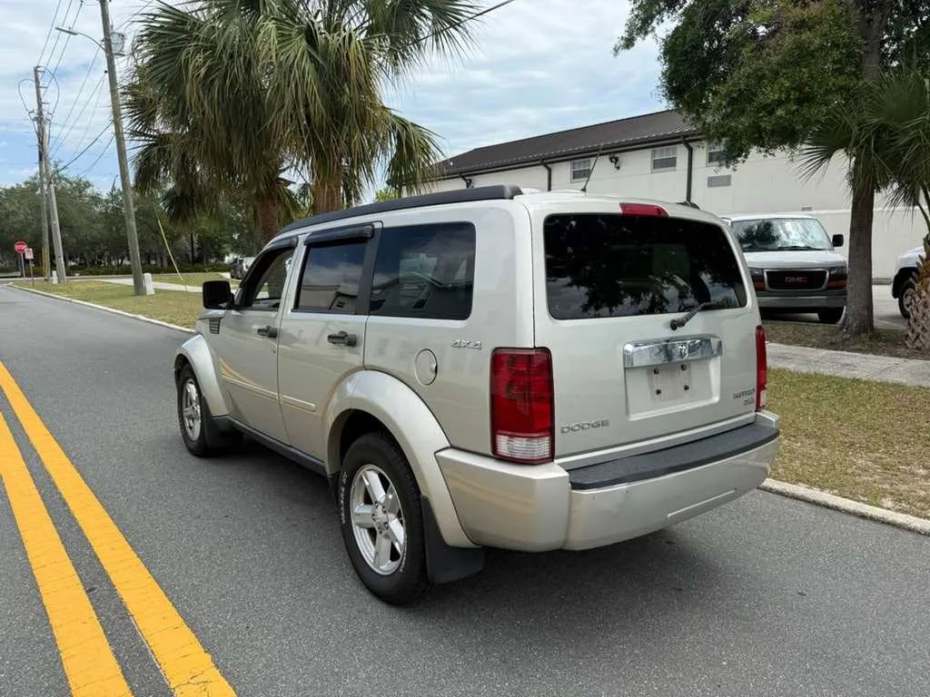 Used 2009 Dodge Nitro SLT AWD/4WD image 8