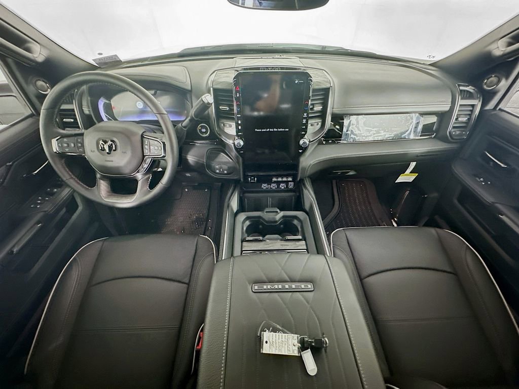 New 2026 RAM 2500 Limited w/ Towing Technology Group image 9