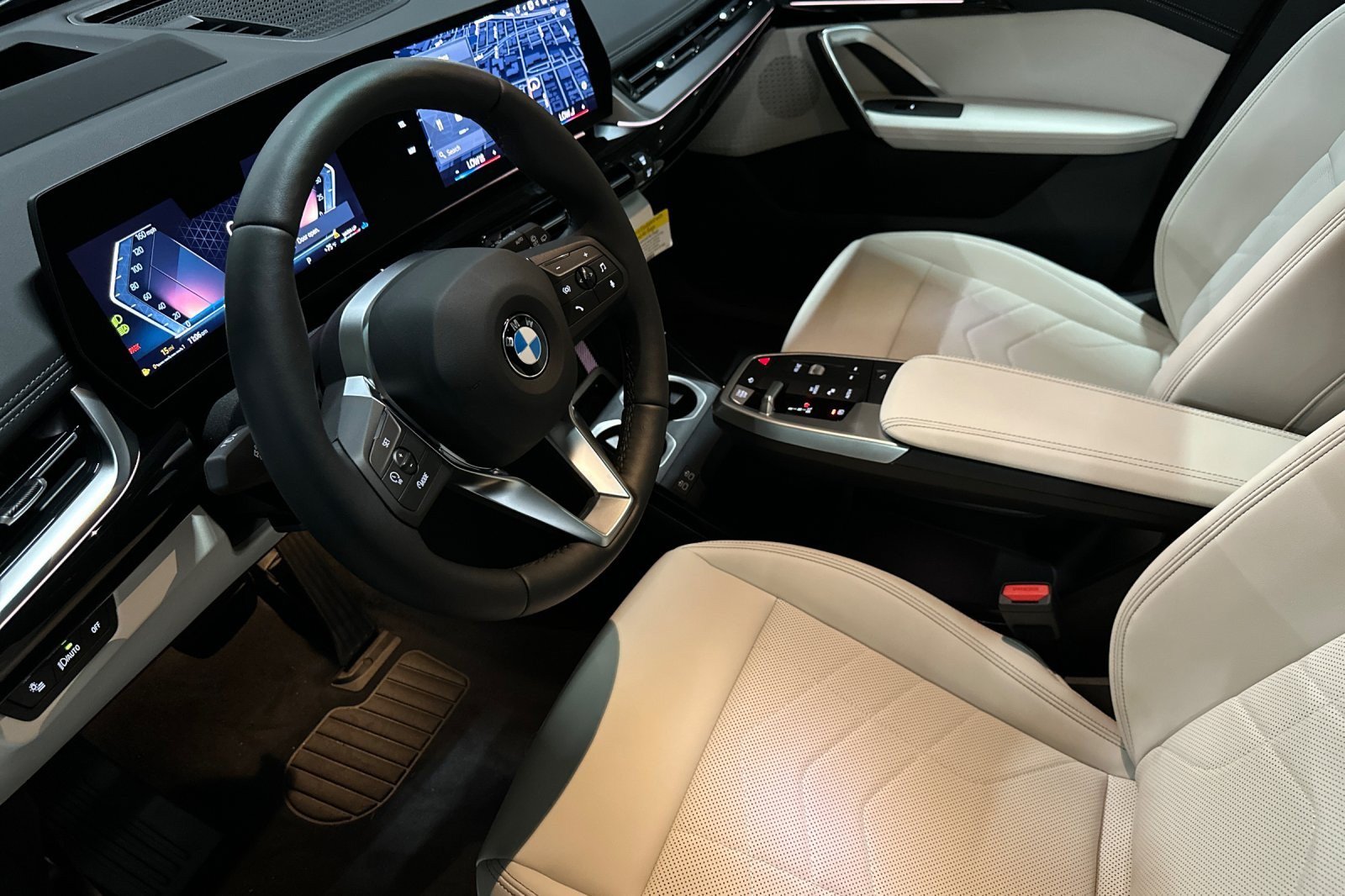 New 2027 BMW X1 xDrive28i w/ Technology Package AWD/4WD image 9