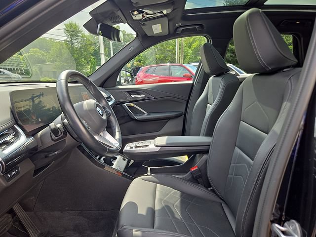 Used 2023 BMW X1 xDrive28i w/ Convenience Package AWD/4WD image 14