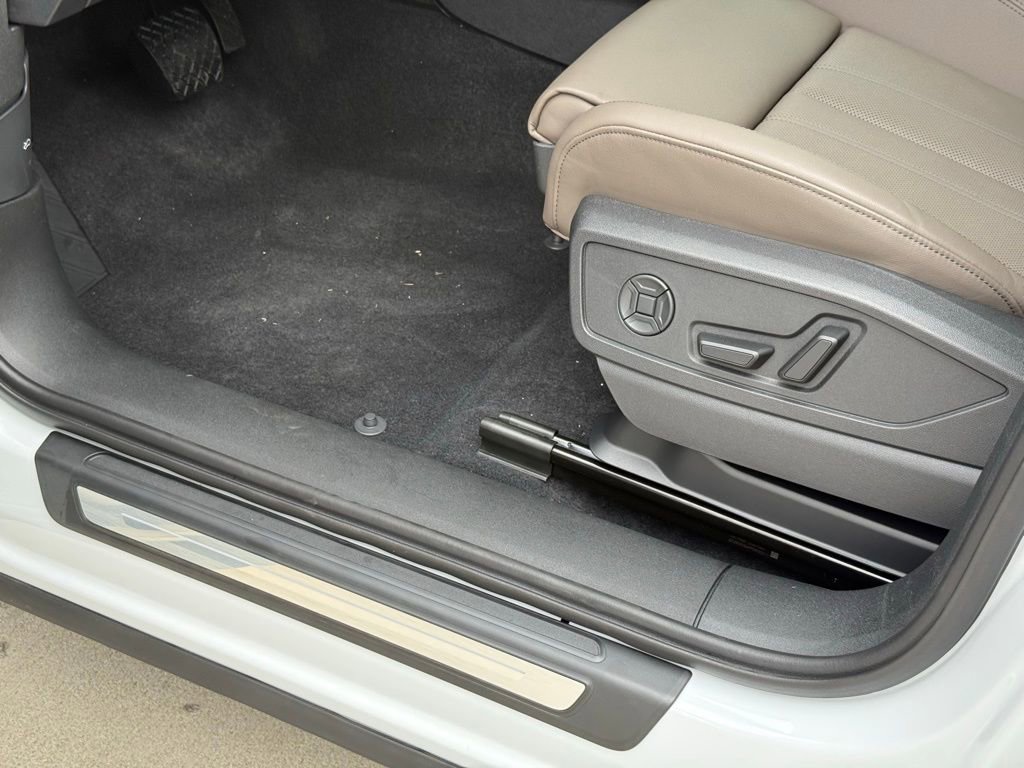 New 2025 Audi Q5 Premium Plus image 20