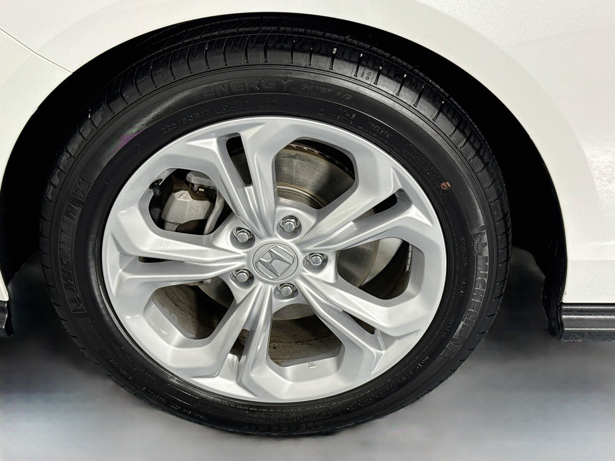 Used 2025 Honda Accord LX image 28