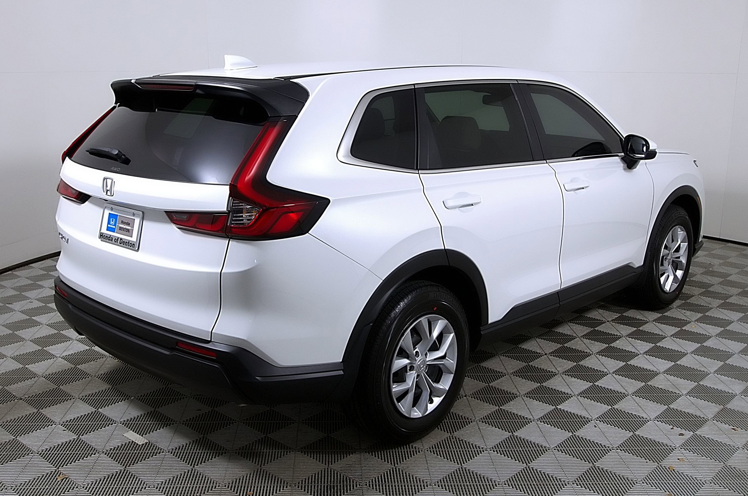 Used 2023 Honda CR-V LX image 7