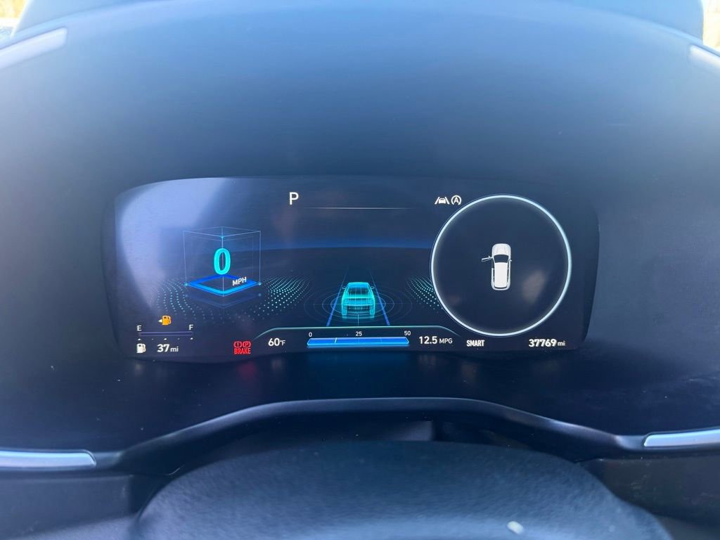 Used 2023 Hyundai Santa Fe Limited w/ Cargo Package image 14