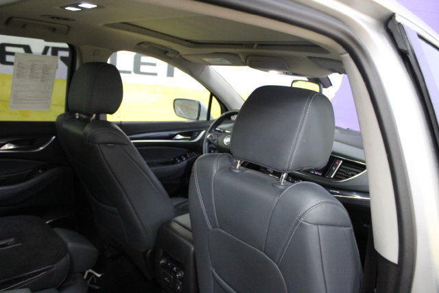 Used 2021 Buick Enclave Essence w/ Sound and Sites Package FWD image 13