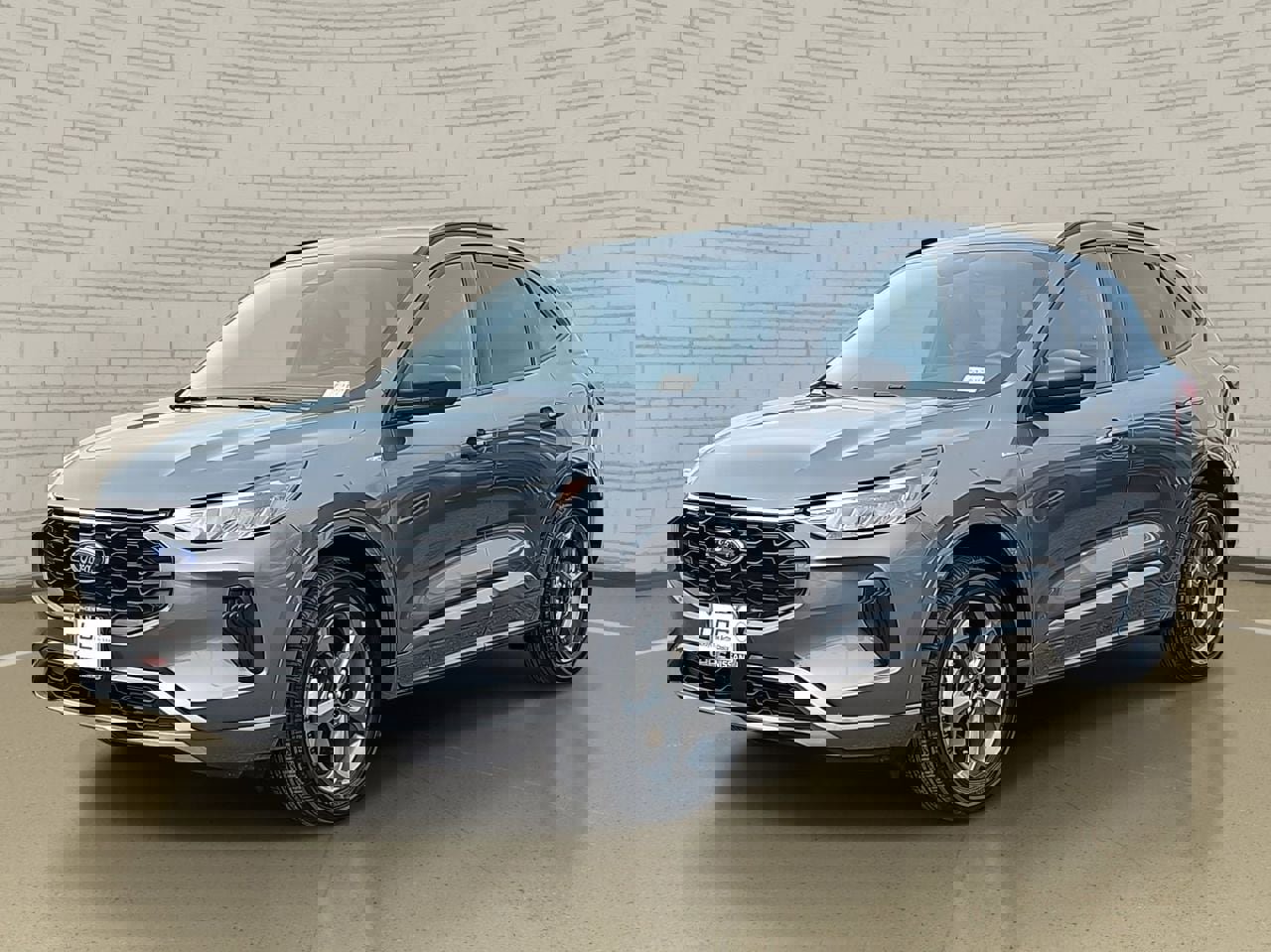 Used 2024 Ford Escape ST-Line image 1