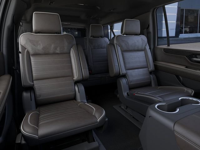 New 2026 GMC Yukon XL Denali Ultimate AWD/4WD image 17