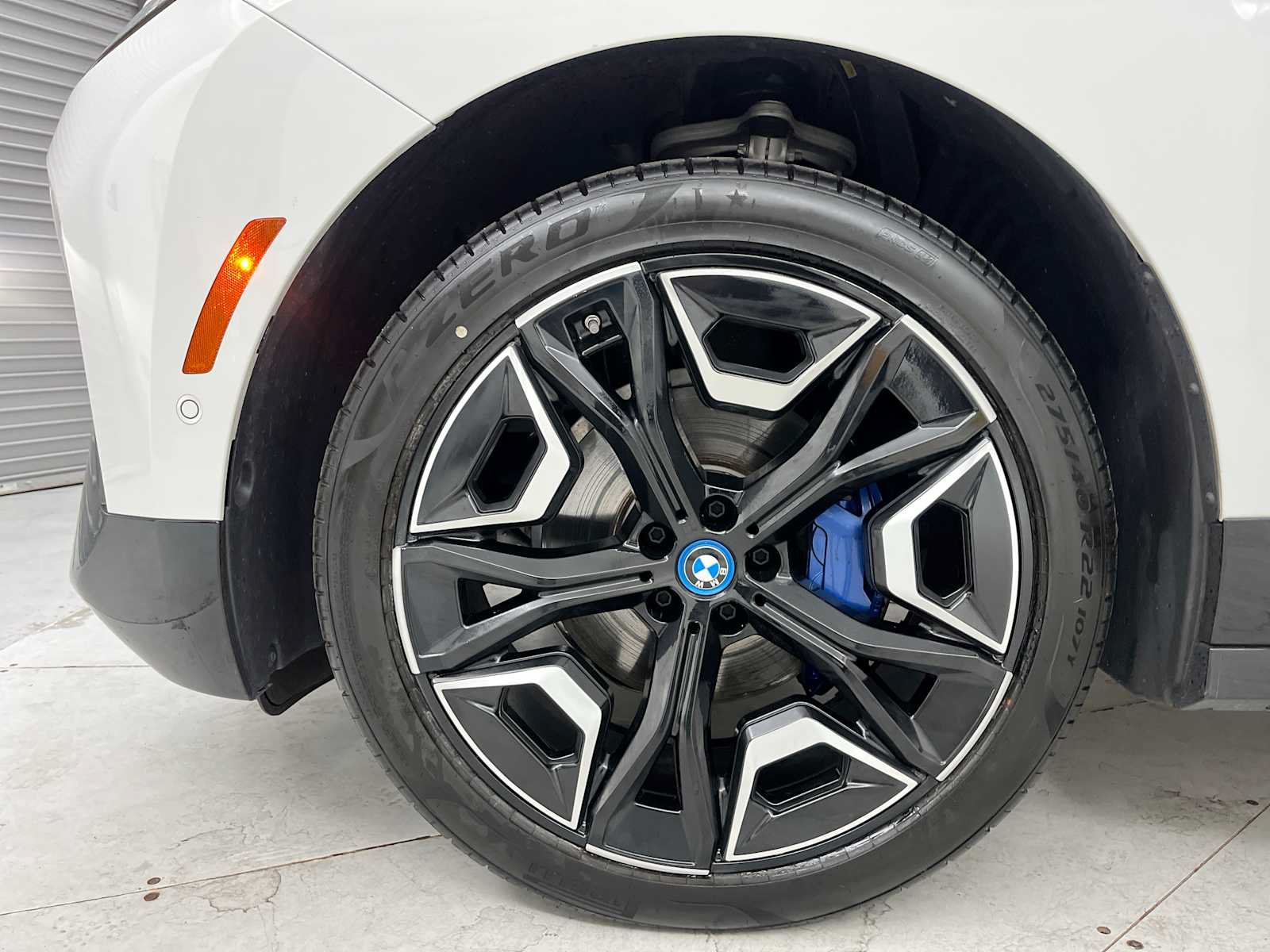 Certified 2024 BMW iX xDrive50 w/ Sport Package AWD/4WD image 24