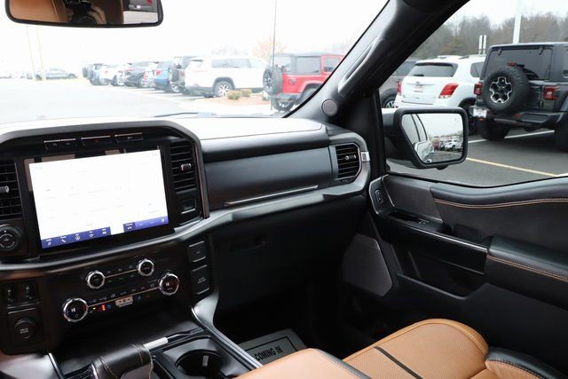 Used 2021 Ford F150 Platinum w/ Trailer Tow Package RWD image 32