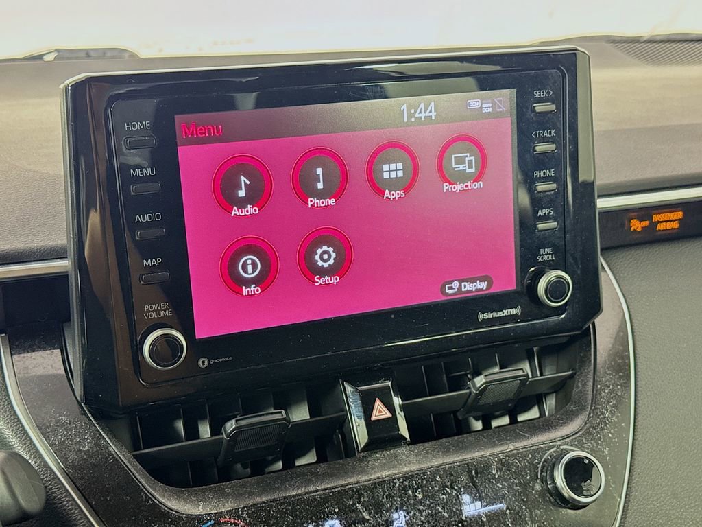 Used 2022 Toyota Corolla LE image 31