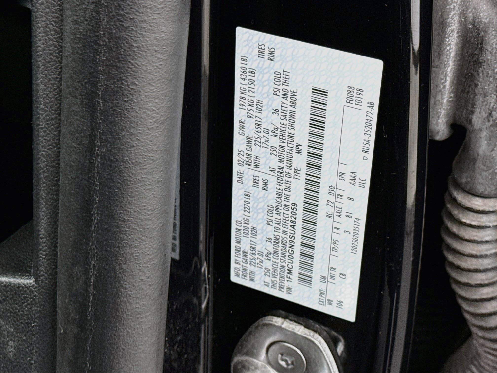 Used 2025 Ford Escape Active FWD image 12