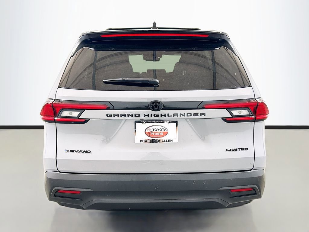 New 2026 Toyota Grand Highlander Nightshade Edition AWD/4WD image 5