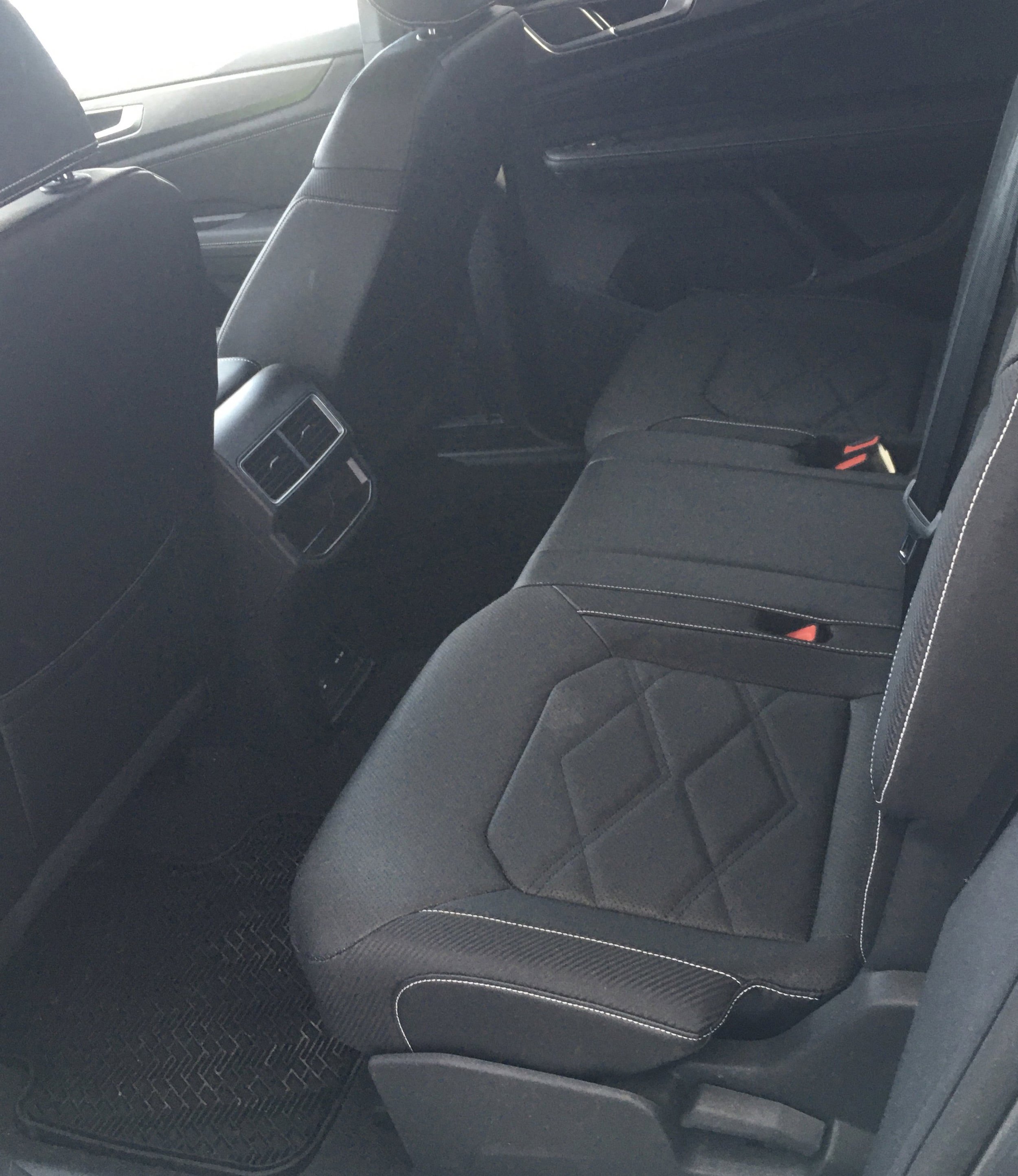 New 2024 Volkswagen Atlas Cross Sport SE AWD/4WD image 8