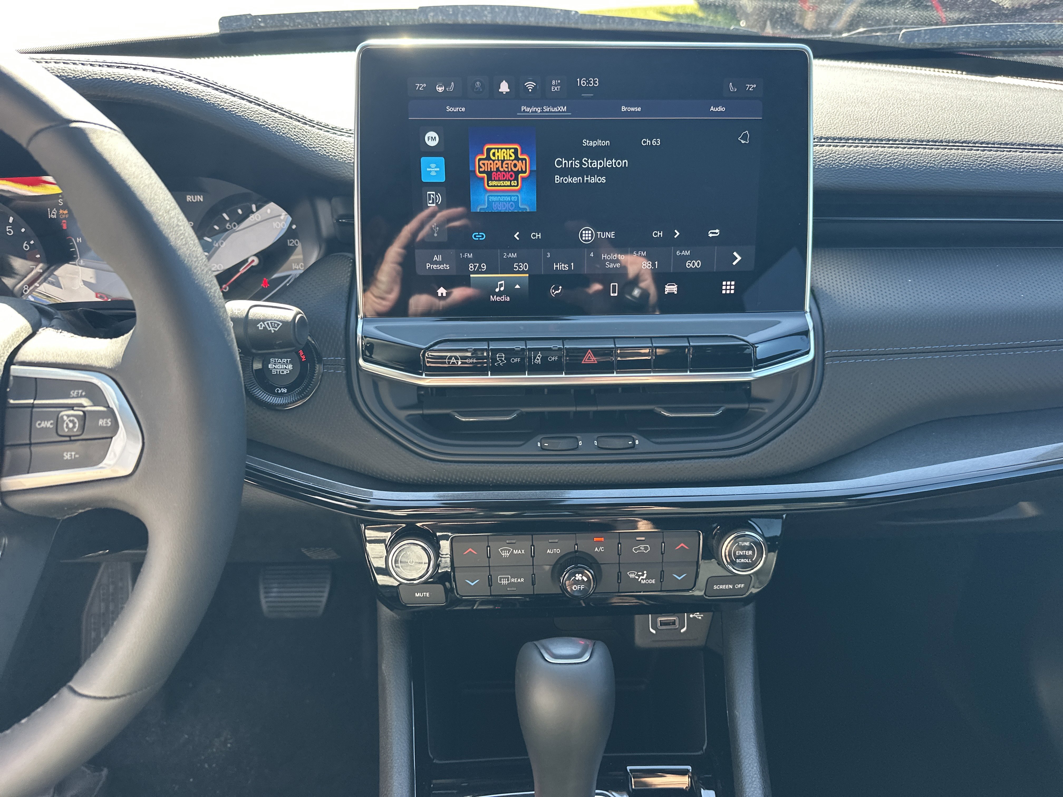 New 2026 Jeep Compass Latitude image 15