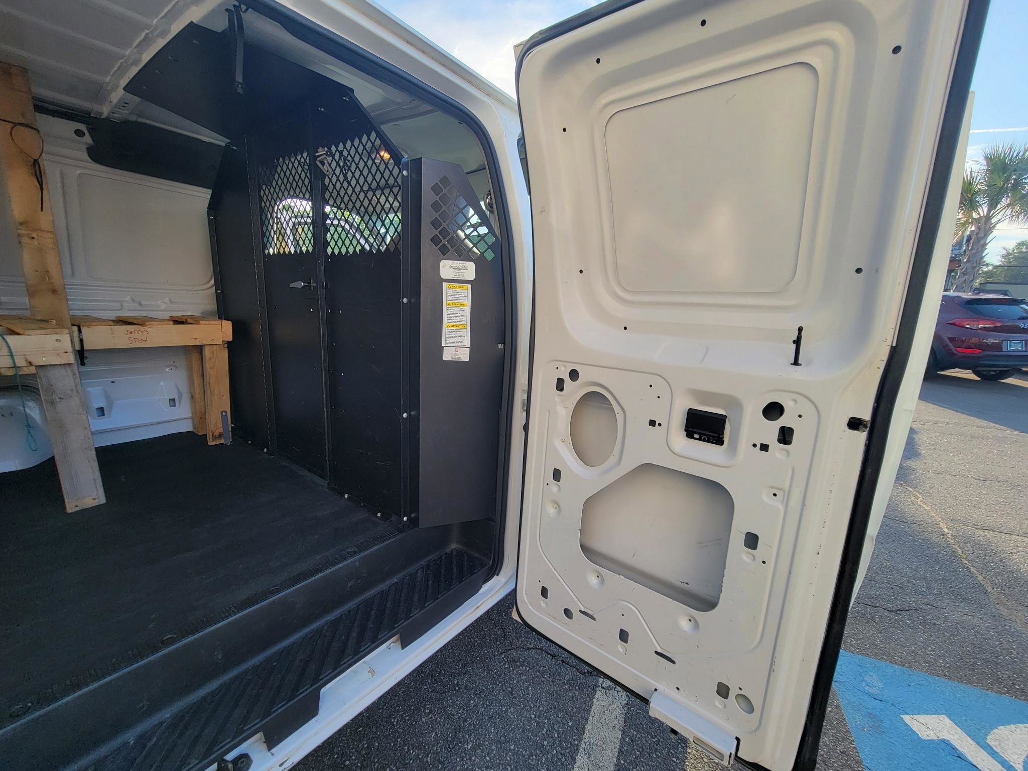 Used 2014 Ford E-150 and Econoline 150 RWD image 28