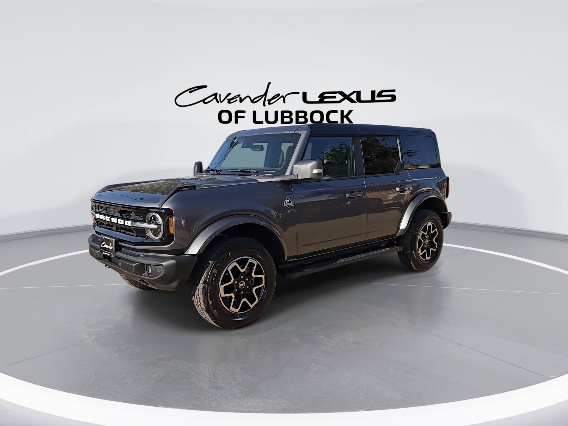 Used 2024 Ford Bronco Outer Banks AWD/4WD image 4