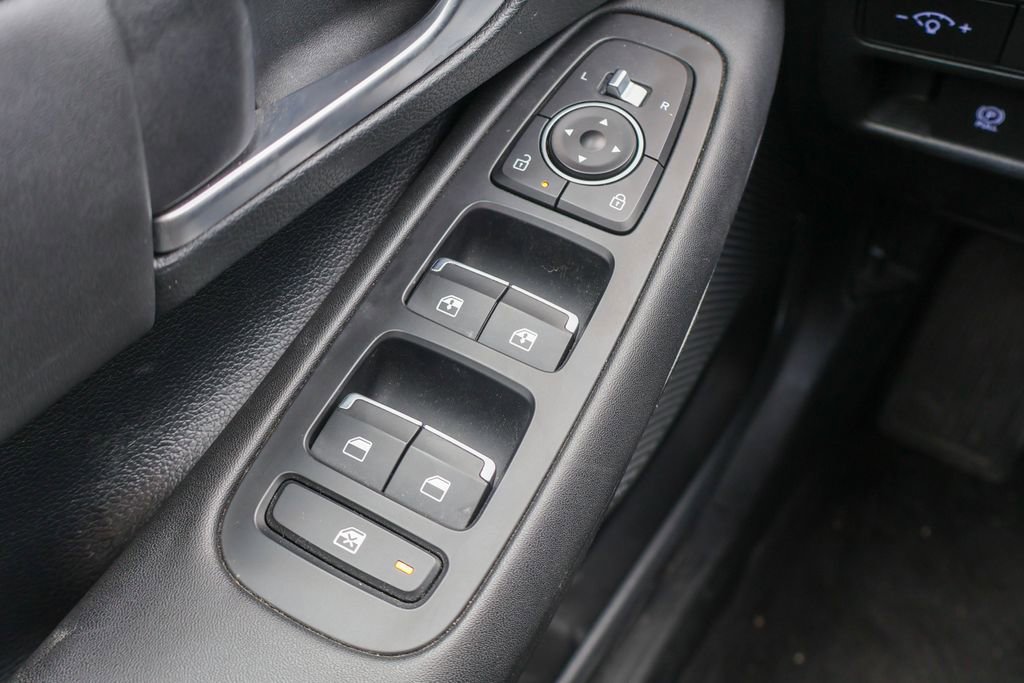 Used 2024 Hyundai Sonata SEL FWD image 17