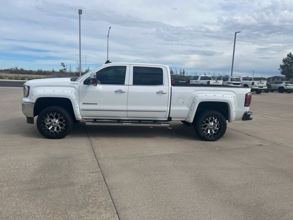 Used 2018 GMC Sierra 1500 SLT AWD/4WD image 2