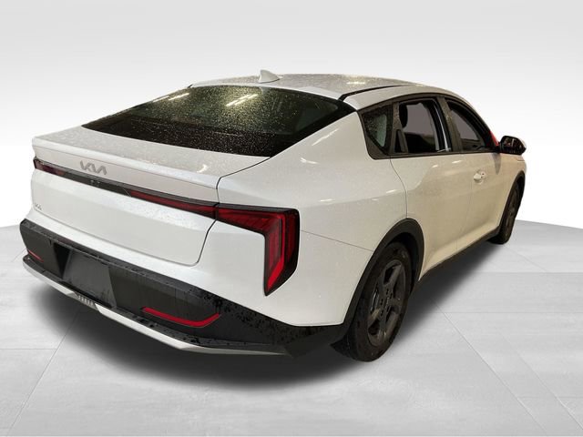 Used 2025 Kia K4 LXS image 7