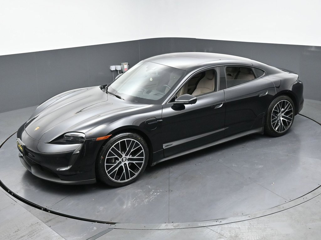 Used 2023 Porsche Taycan image 43