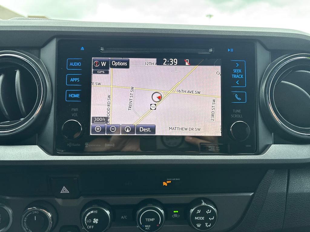 Used 2019 Toyota Tacoma TRD Sport w/ Technology Package AWD/4WD image 26
