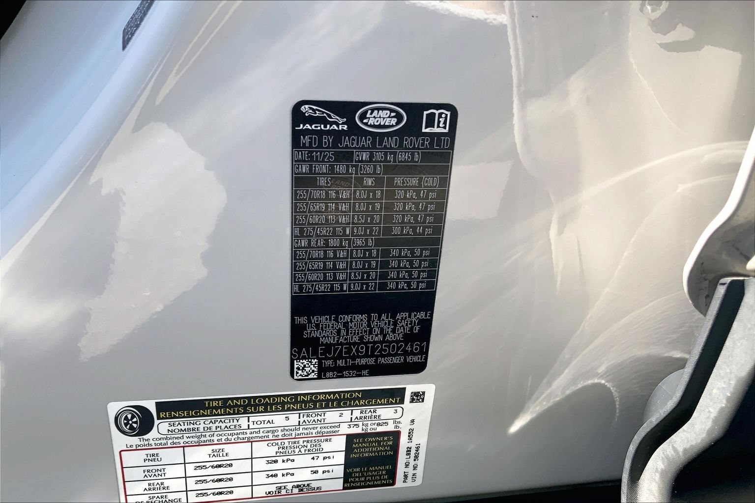 Certified 2026 Land Rover Defender 110 S AWD/4WD image 33