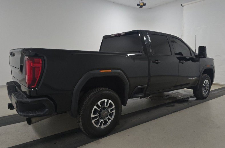 Used 2021 GMC Sierra 2500 AT4 w/ Gooseneck/5TH Wheel Package image 3