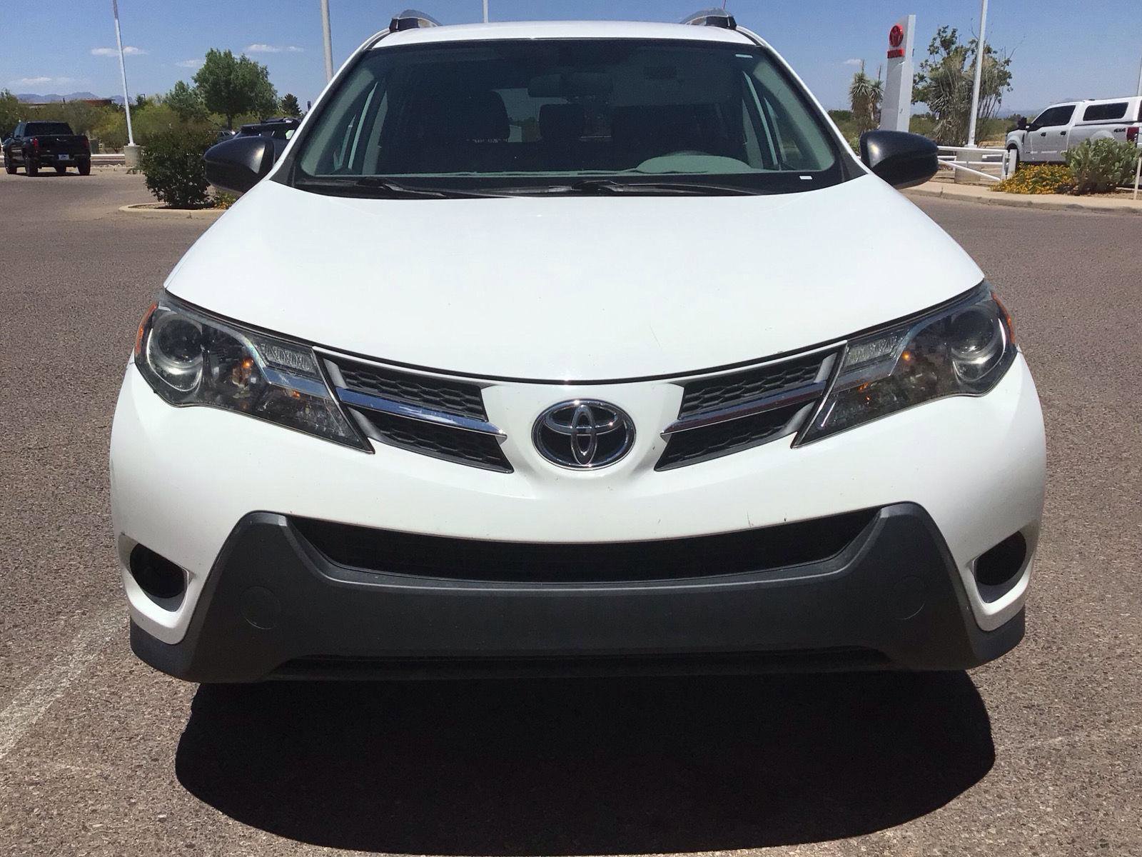 Used 2014 Toyota RAV4 LE FWD image 9