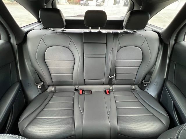 Used 2019 Mercedes-Benz GLC 300 4MATIC image 26