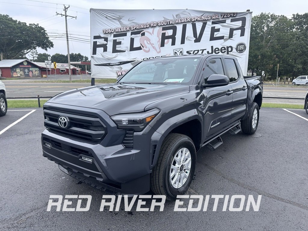 Used 2025 Toyota Tacoma SR5 image 1