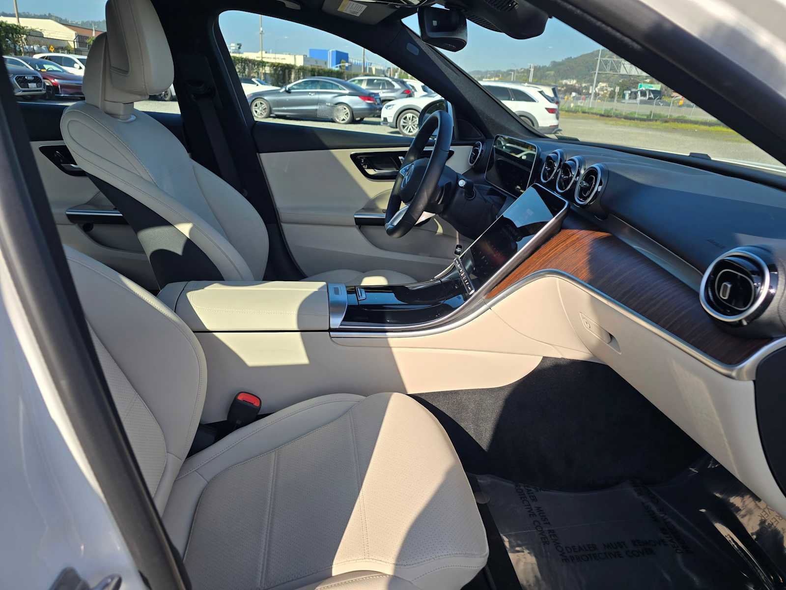 Used 2025 Mercedes-Benz C 300 Sedan image 11