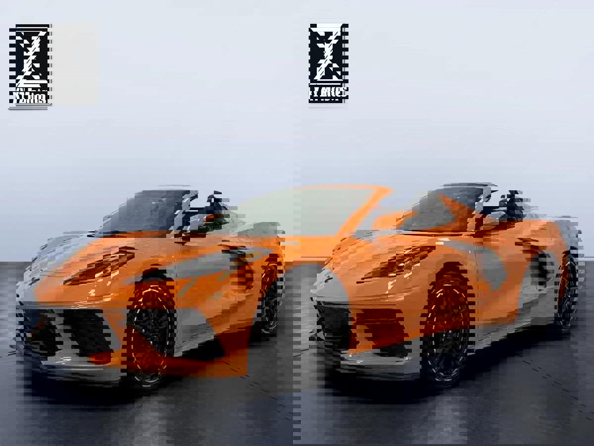 Used 2023 Chevrolet Corvette Stingray Premium Conv w/ 3LT image 3